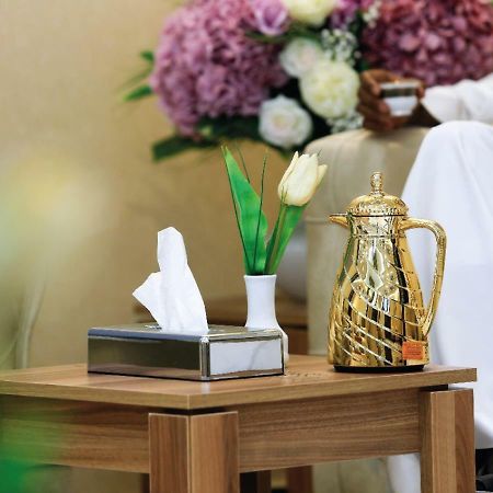 Four Seasons Suites Ta'if Exteriör bild