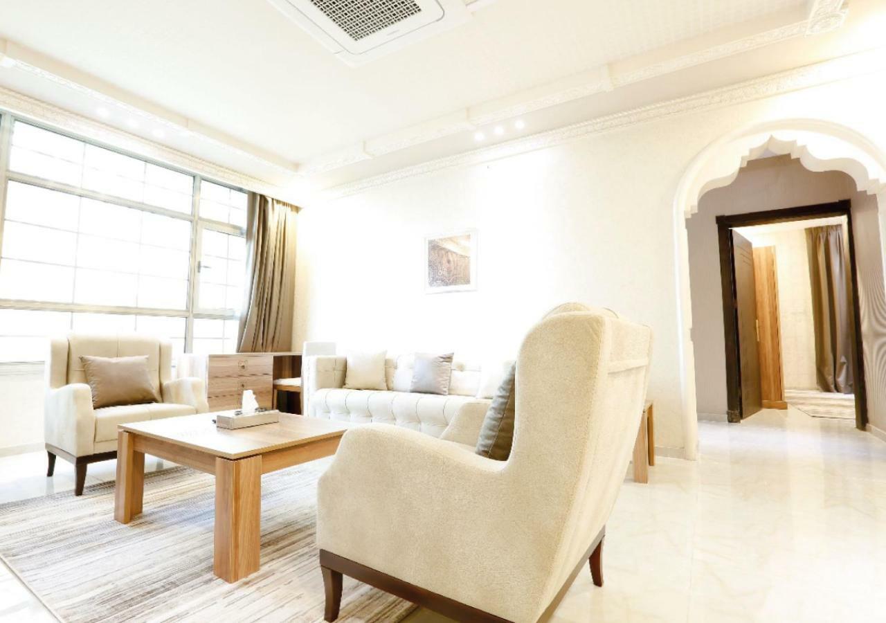 Four Seasons Suites Ta'if Exteriör bild